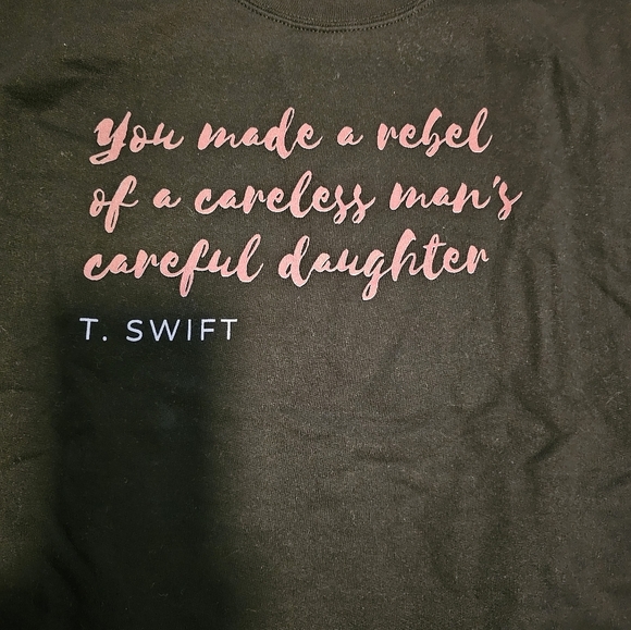 Gildan Sweater Taylor Swift - Picture 2 of 3